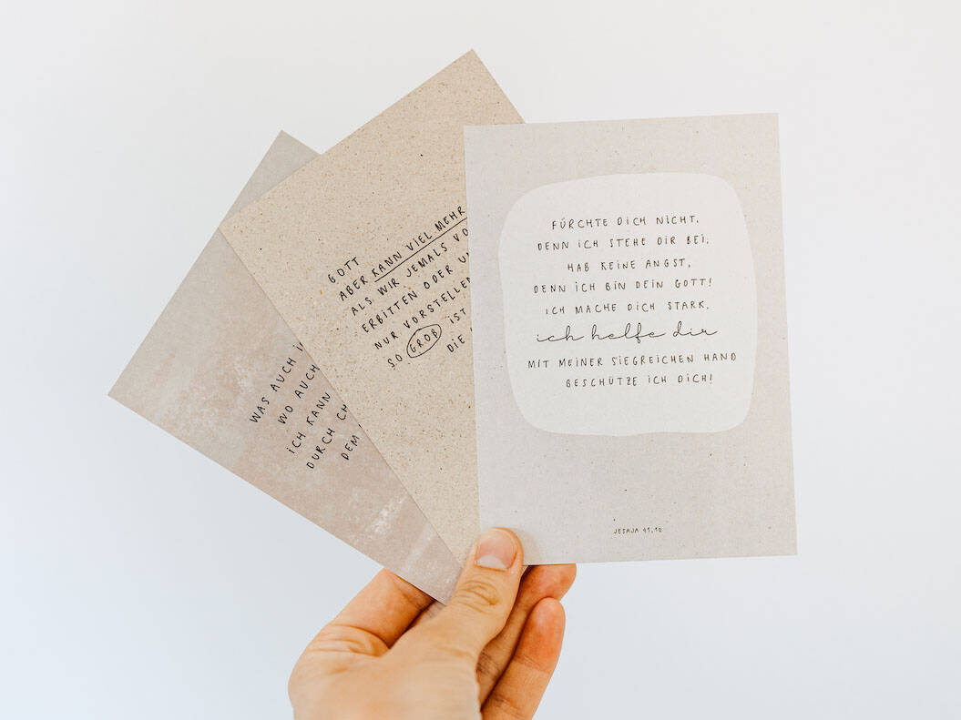 Papierkarten mit christlichen Bibelversen und Glaubensmotiven, ideal für christliche Marken.